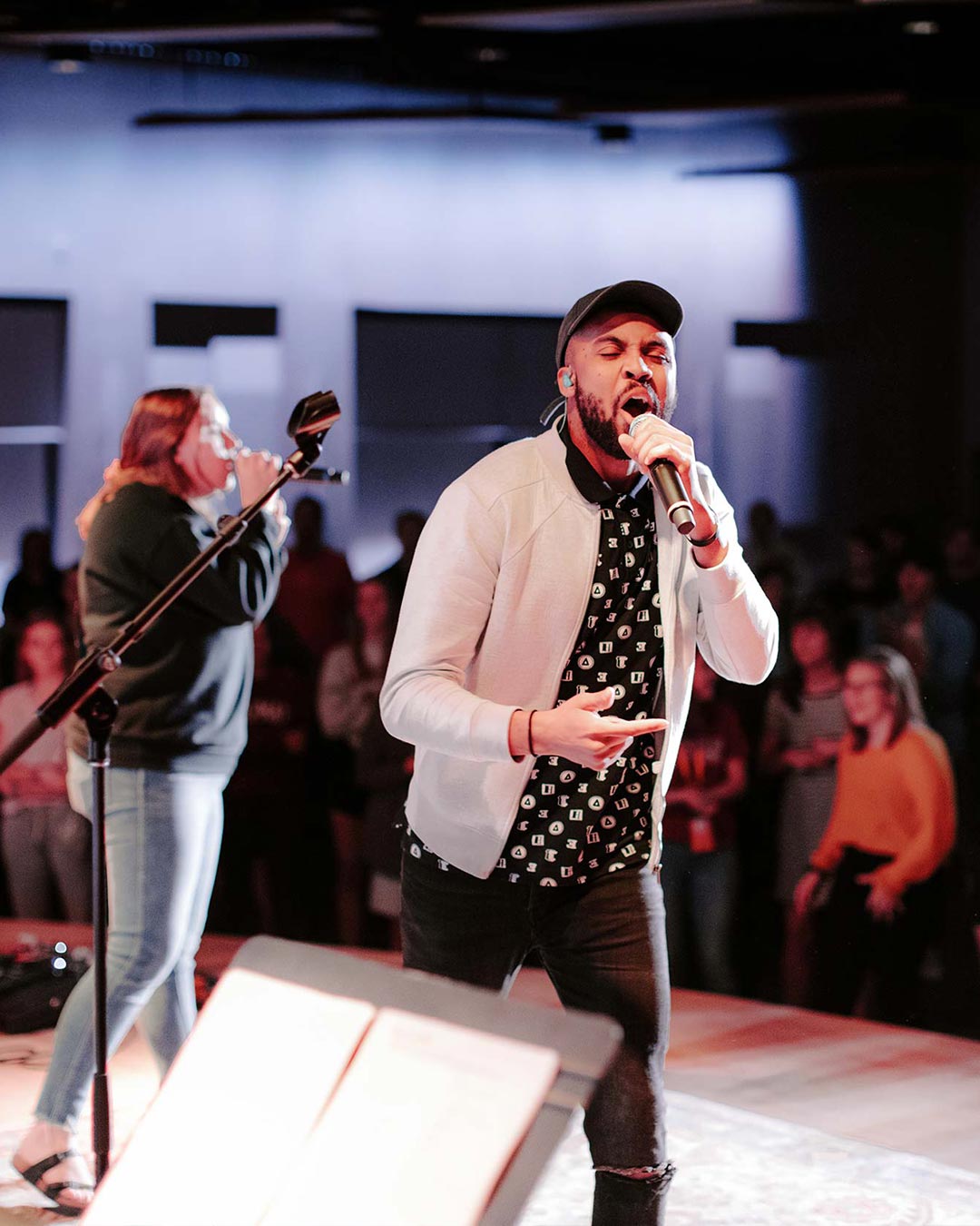 student on internship for worship ministry degree