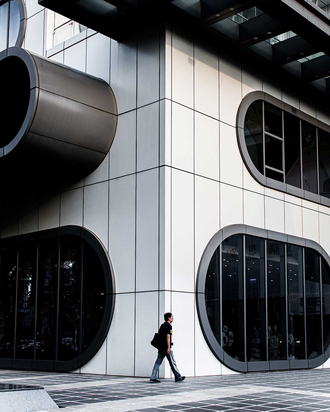foreign architecture built for online christian classes